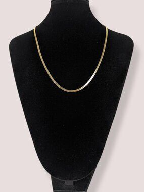Vintage Gold Tone Flat Herringbone Chain Necklace